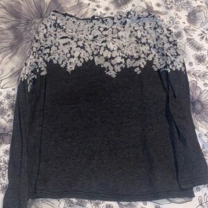 Gray floral long sleeve women’s size large
